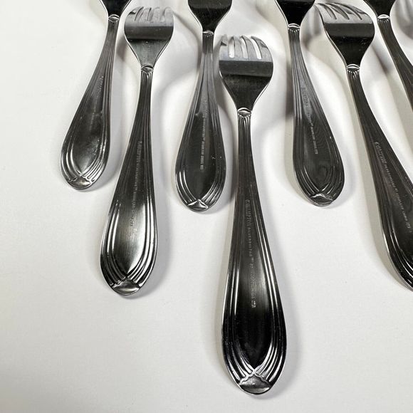 Hampton Silversmiths Malibu Salad Forks Lot 1 Set of 8 - Picture 8 of 9